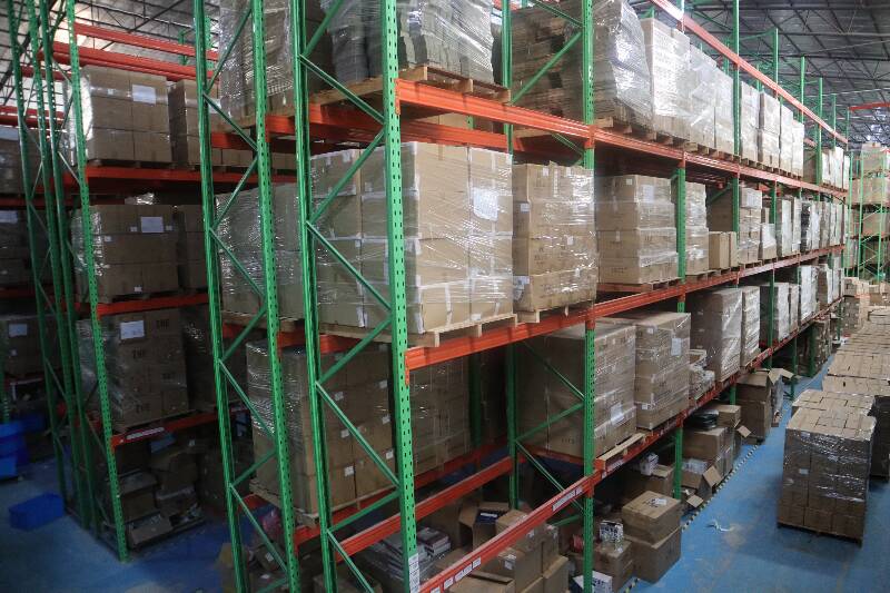 倉庫貨架