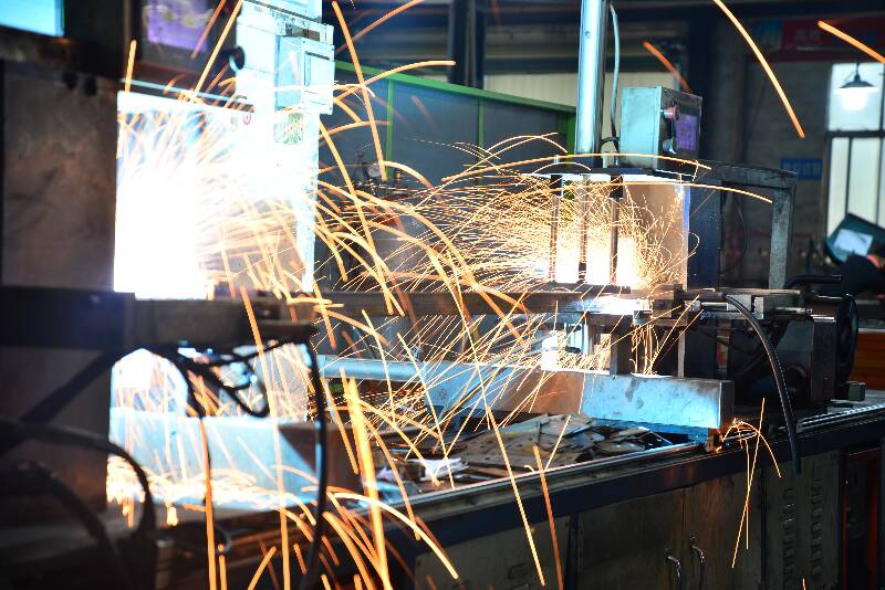 貨架生產(chǎn)廠車(chē)間