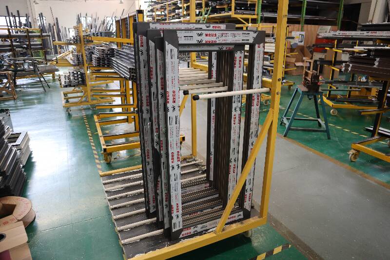 不銹鋼型材貨架