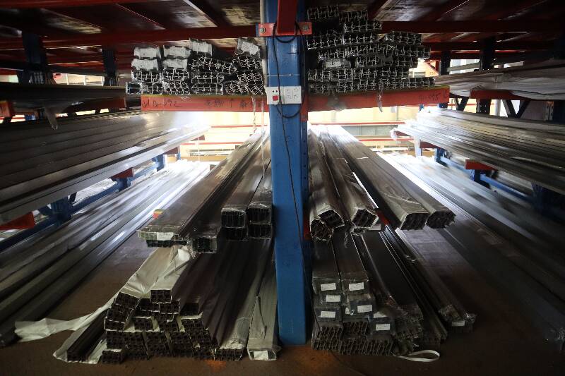 門(mén)窗鋁型材貨架