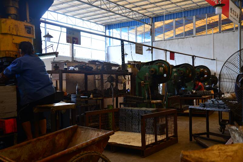 南海貨架廠車間