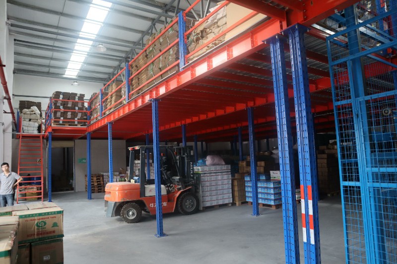 二層閣樓貨架平臺